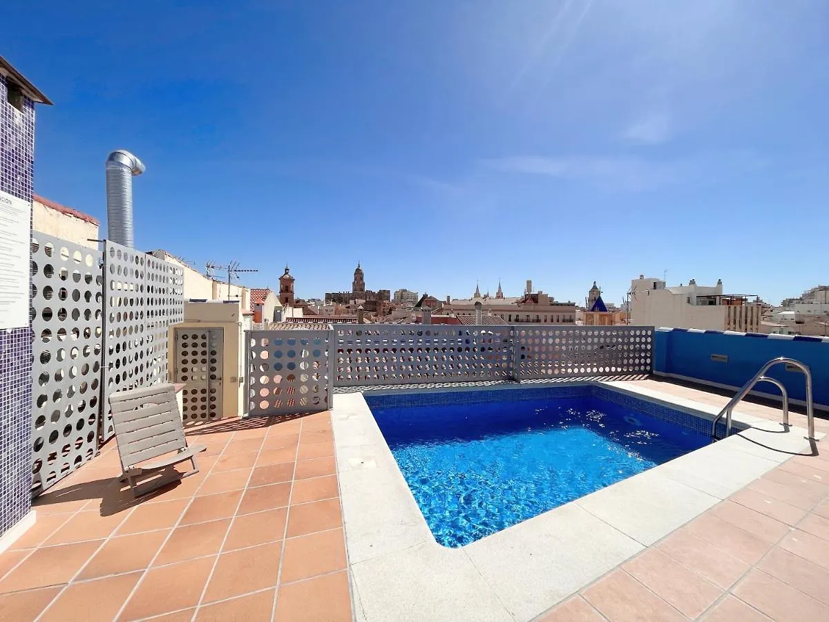 Homely Malaga Carreteria Con Piscina