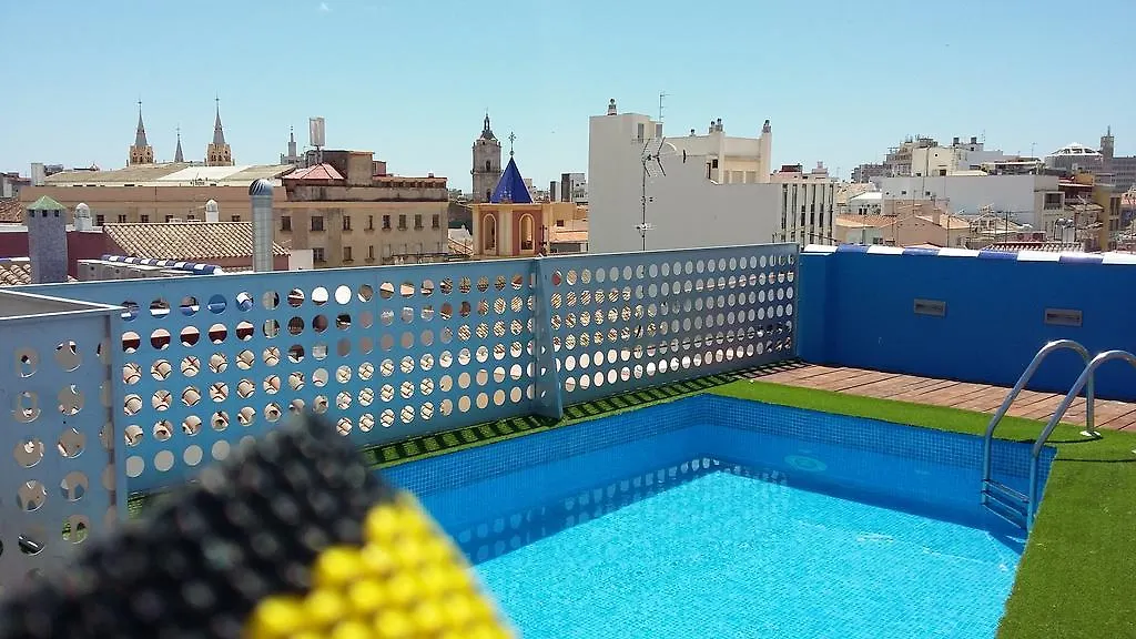 Homely Malaga Carreteria Con Piscina